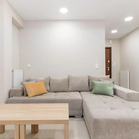Cosy 2br Next To Bars & Restaurants Appartement Athènes