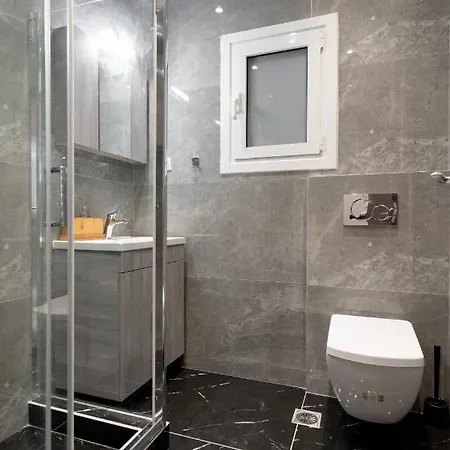 Cosy 2br Next To Bars & Restaurants * Athènes