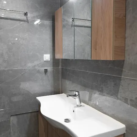 Cosy 2br Next To Bars & Restaurants Appartement Athènes