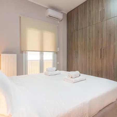 Cosy 2br Next To Bars & Restaurants Athènes